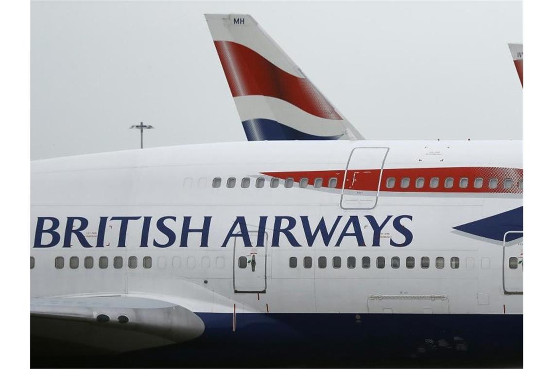 Die Fluggesellschaft British Airways setzt vorerst alle Flüge nach Kairo wegen Sicherheitsbedenken für mindestens sieben Tage aus. Foto: Frank Augstein/AP