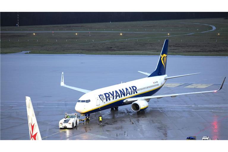 Die Fluggesellschaft Ryanair bleibt einigen deutschen Flughäfen weiterhin fern. (Symbolbild)