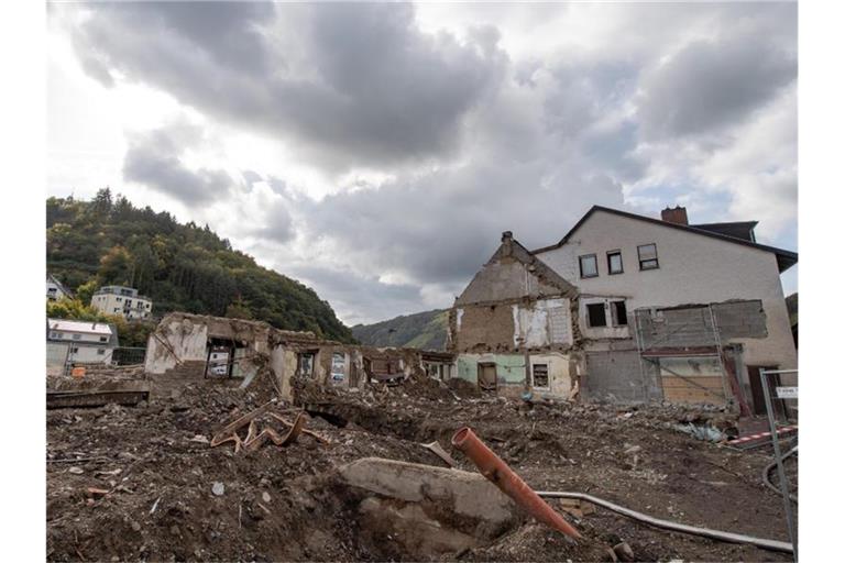 Die Flutkatastrophe im Westen Deutschlands belastet Versicherer schwer. Foto: Boris Roessler/dpa/Symbolbild