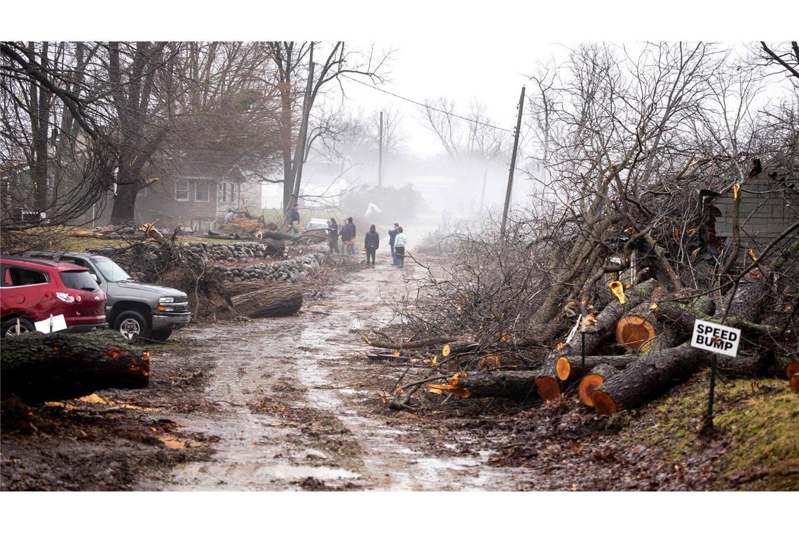 Die Folgen eines Tornados in Union City, Michigan, sind zu sehen.