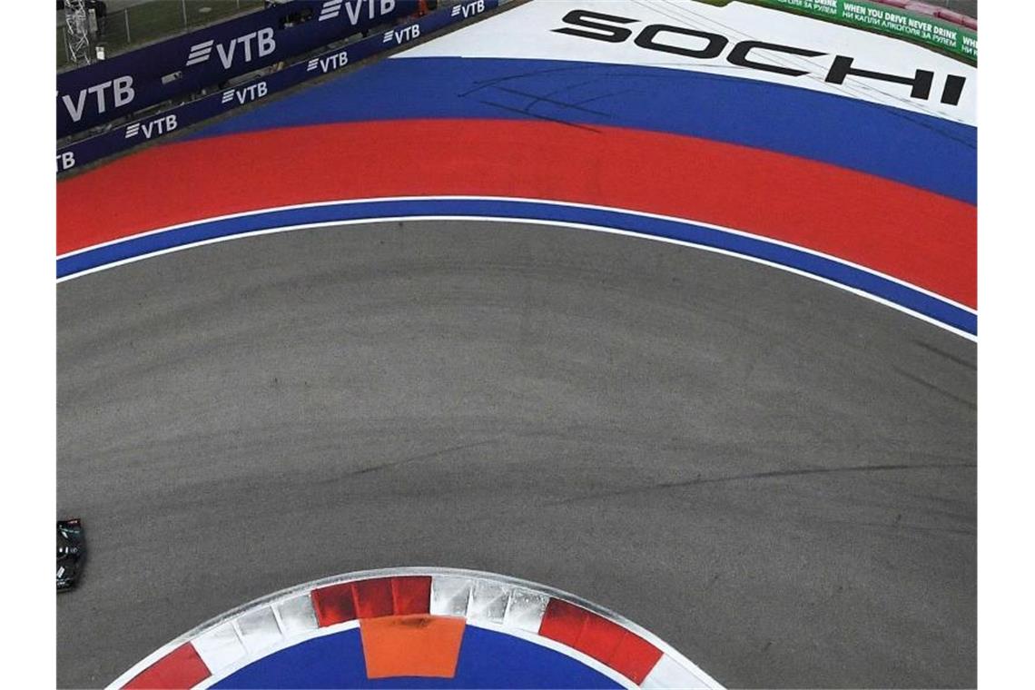 UEFA und F1 mit Konsequenzen: Keine Spektakel in Putins Land Die Formel 1 den Großen Preis von Russland in dieser Saison abgesagt. Foto: Kirill Kudryavtsev/Pool AFP/AP/dpa