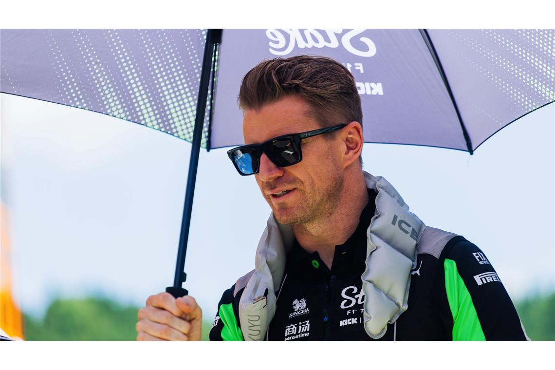 Die Formel-1-Piloten um Nico Hülkenberg suchen im schwülheißen Singapur nach Abkühlung.
