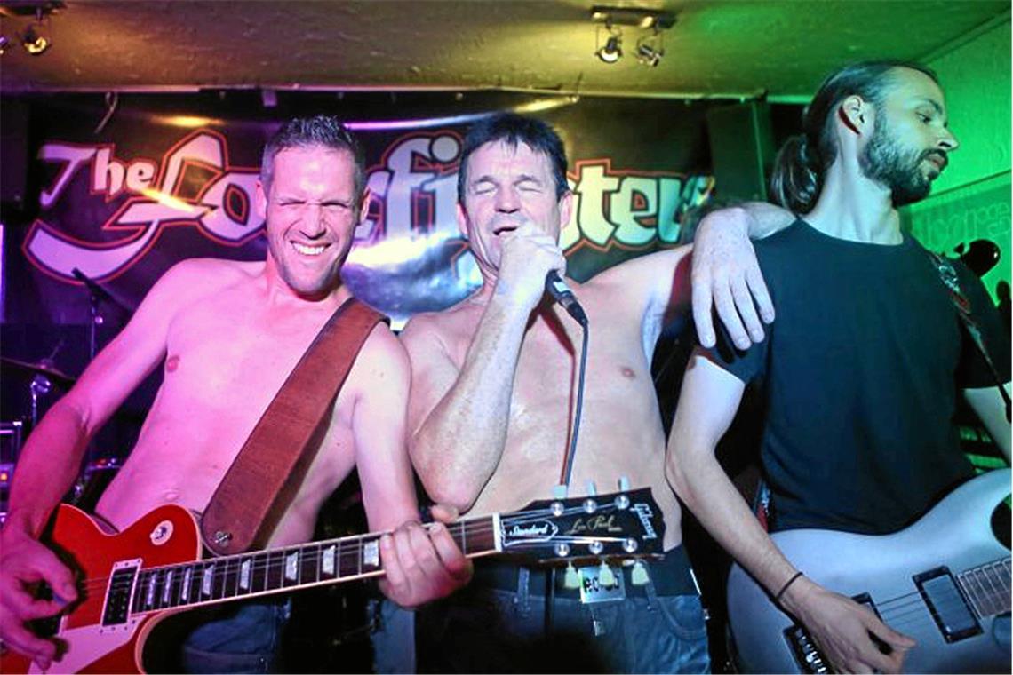 Die Fourfighters standen 2015 teilweise oben ohne auf der Bühne. 