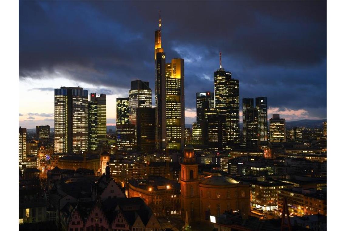 US-Banken vergrößern Abstand zur Konkurrenz in Europa Die Frankfurter Skyline. Foto: Arne Dedert
