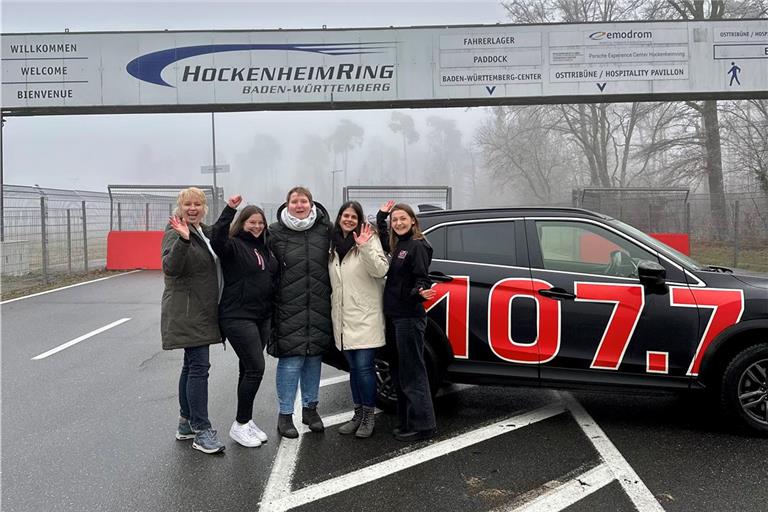 Die Frauen hatten bei der Aktion viel Spaß. Foto: Neue 107.7
