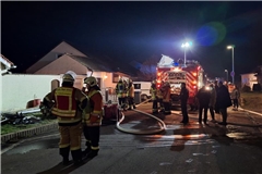 Die Freiwillige Feuerwehr Aspach war am Montagabend im Einsatz. Foto: Kai Wieland