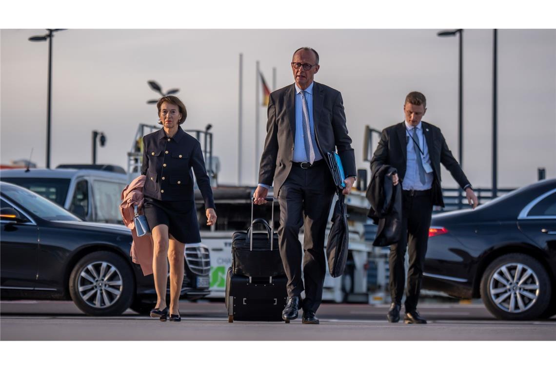 Merz mit Ehefrau Charlotte in Türkei eingetroffen Merz mit Ehefrau Charlotte in Türkei eingetroffen