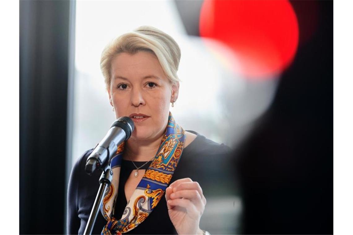 Giffey: Rot-grün-roter Koalitionsvertrag für Berlin steht Die frühere Bundesfamilienministerin Franziska Giffey. Foto: Annette Riedl/dpa