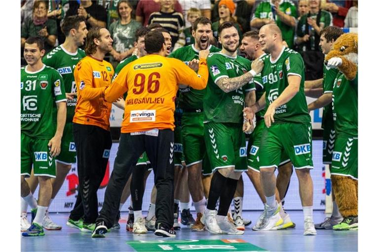 Die Füchse Berlin bekommen zur kommenden Saison einen neunen Trainer. Foto: Andreas Gora/dpa