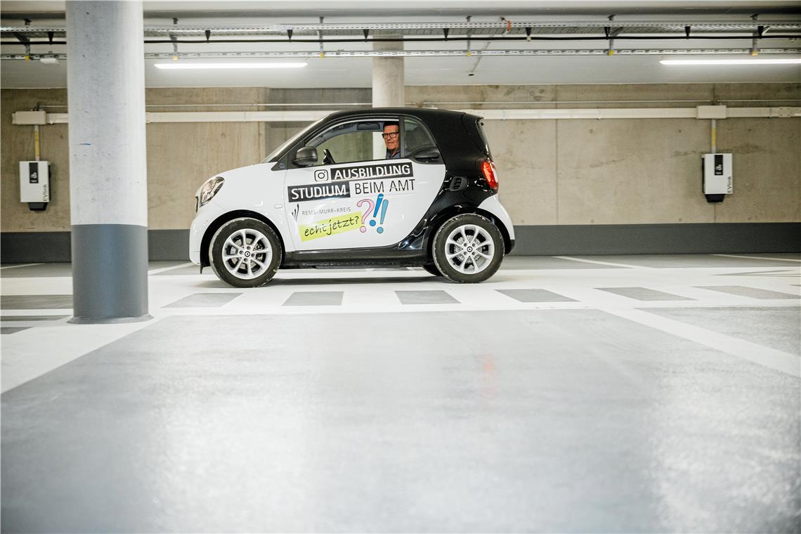 Neue Tiefgarage in Waiblingen kostet jetzt Die Garage wurde im Juni eingeweiht. Foto: STARKE BILDER / Heiko Potthoff.