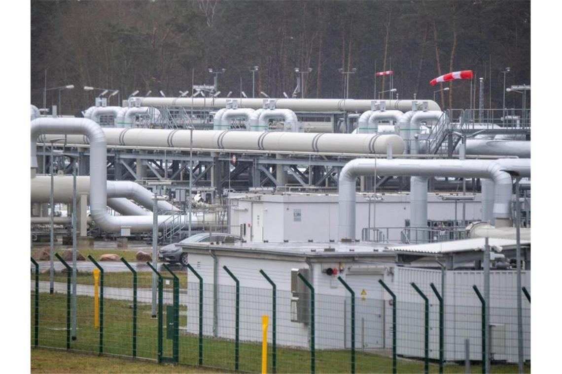Bundesregierung legt Nord Stream 2 auf Eis Die Gasempfangsstation der Ostseepipeline Nord Stream 2 in Lubmin (Mecklenburg-Vorpommern). Foto: Stefan Sauer/dpa