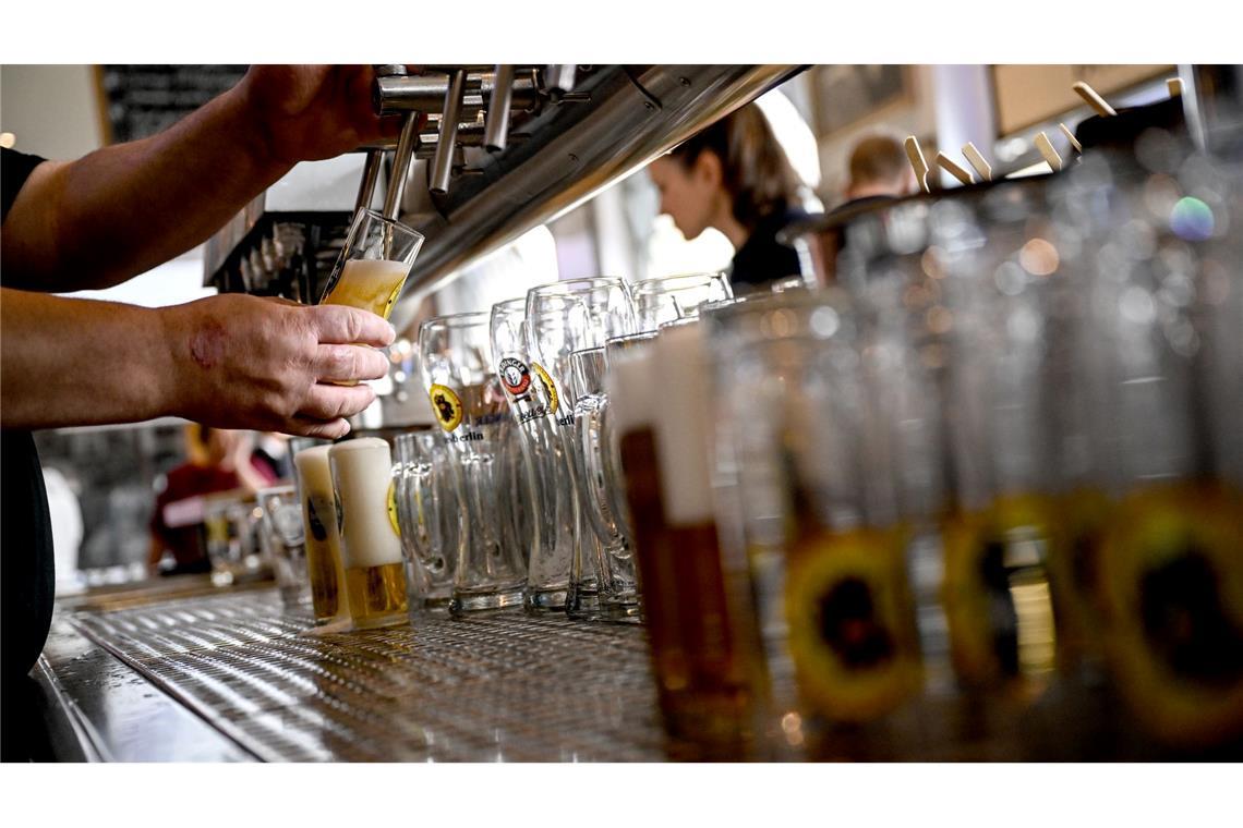 Gastro-Preise um ein Viertel gestiegen - Branche unter Druck Die Gastronomen kämpfen mit hohen Kosten.
