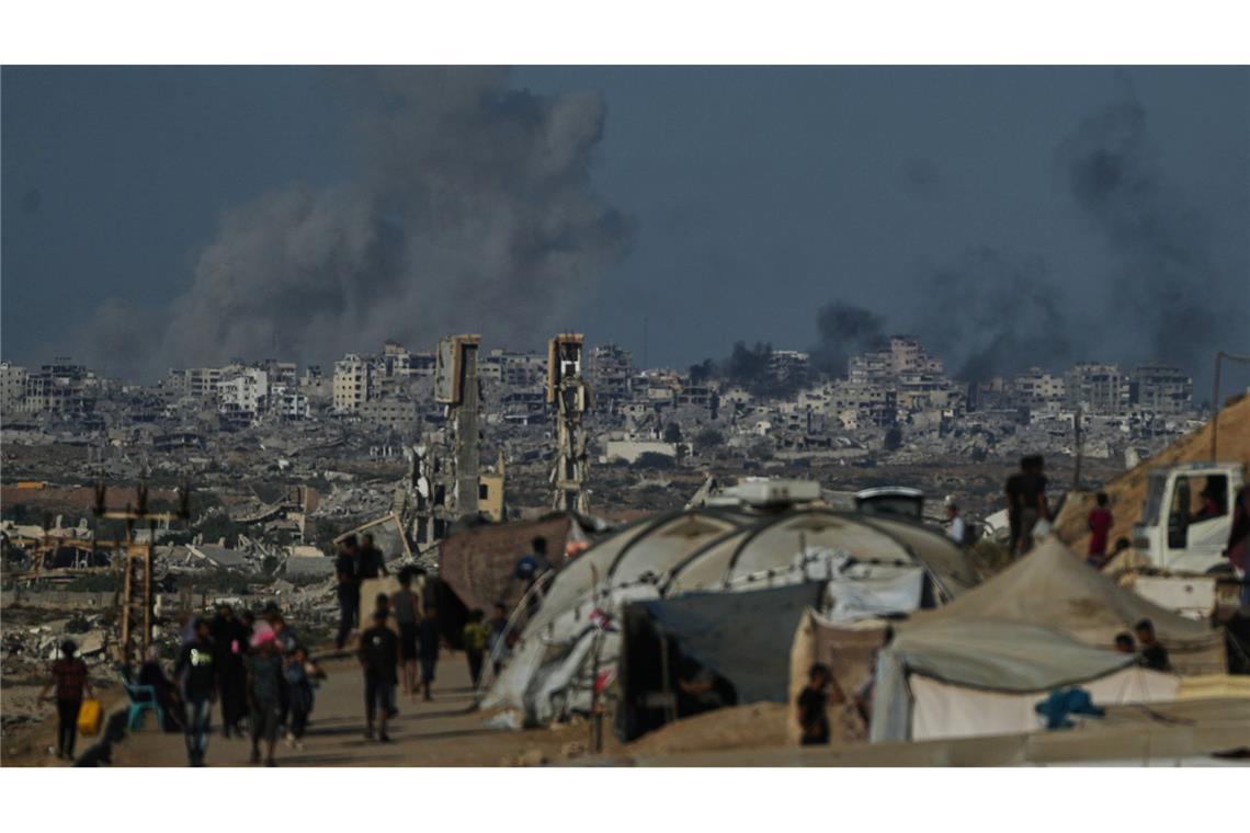 Trump erwägt Reise zu Nahost-Gesprächen am Wochenende Die Gaza-Verhandlungen laufen laut Donald Trump gut.