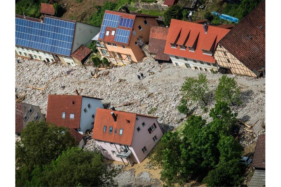 UN-Klimakonferenz: Guterres fordert Tempo Die Gemeinde Braunsbach im Kreis Schwäbisch Hall wurde im Mai 2016 durch schwere Unwetter verwüstet. Foto: Christoph Schmidt/dpa