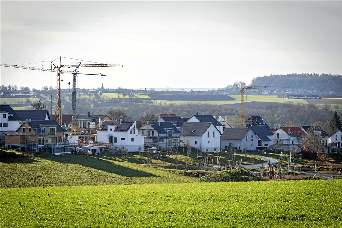 Die Gemeinde Kirchberg an der Murr hat mit dem Baugebiet Rappenberg einen Rundumschlag gemacht. Weitere Baugebiete sind derzeit nicht in Planung. Archivfotos: Alexander Becher