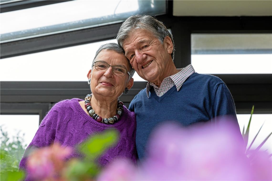 Ein freier Platz im Bus bei einer Reise nach Schweden Die gemeinsamen 50 Jahre sind schnell vergangen, sagen Margarete und Hans-Peter Ebrecht aus Backnang. Foto/Repro: A. Becher