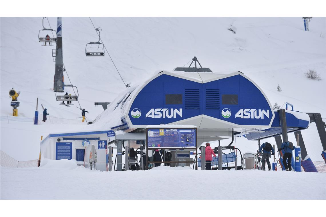 Viele Verletzte bei Skilift-Unfall im Winterparadies Die genaue Ursache des Unfalls werde noch untersucht, hieß es. (Archivbild)
