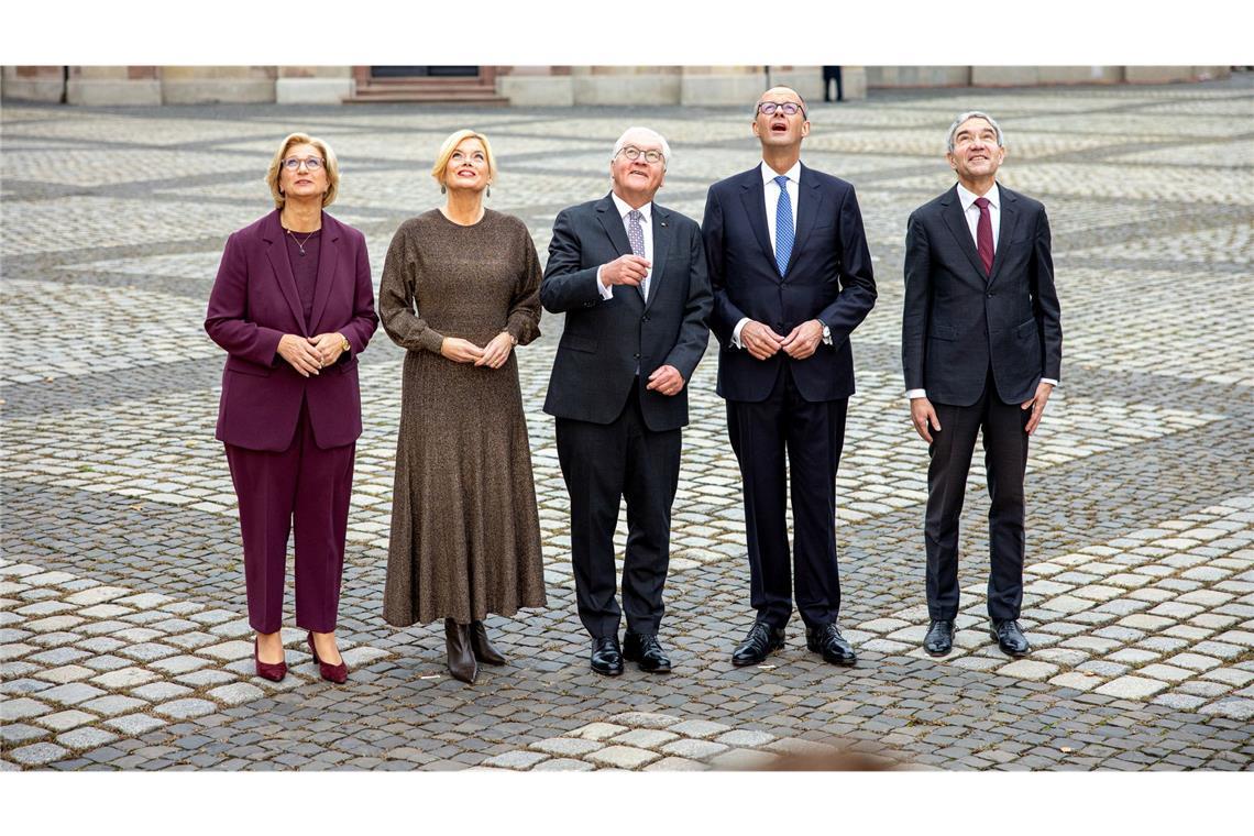 Die gesamte Spitze des Staats ist nach Saarbrücken gereist.
