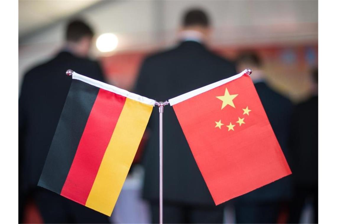Die Gespräche zwischen Deutschland und China sind von wachsenden politischen Spannungen überschattet. Foto: picture alliance/Ole Spata/dpa