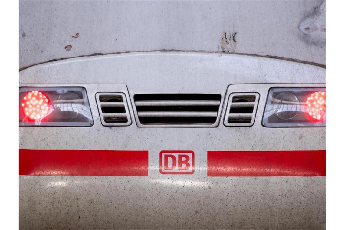 Die Gewerkschaft Deutscher Lokomotivführer (GDL) sieht im Tarifangebot der Deutschen Bahn keine Verhandlungsgrundlage. Foto: Sven Hoppe/dpa