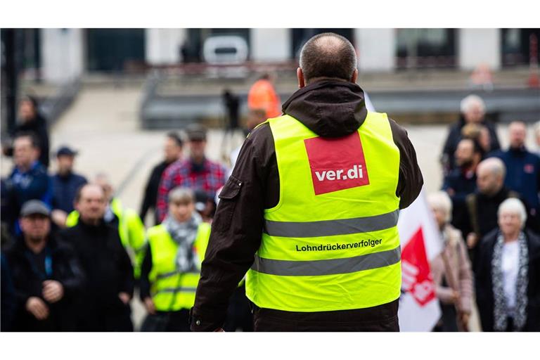 Die Gewerkschaft Verdi rief in den vergangenen Wochen zu zahlreichen Streiks auf. (Symbolbild)