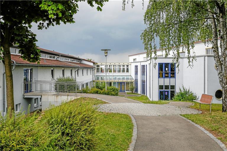 Die Grundschulen, darunter die in Kirchberg an der Murr, haben gestern den Betrieb wieder aufgenommen. Archivfoto: A. Becher