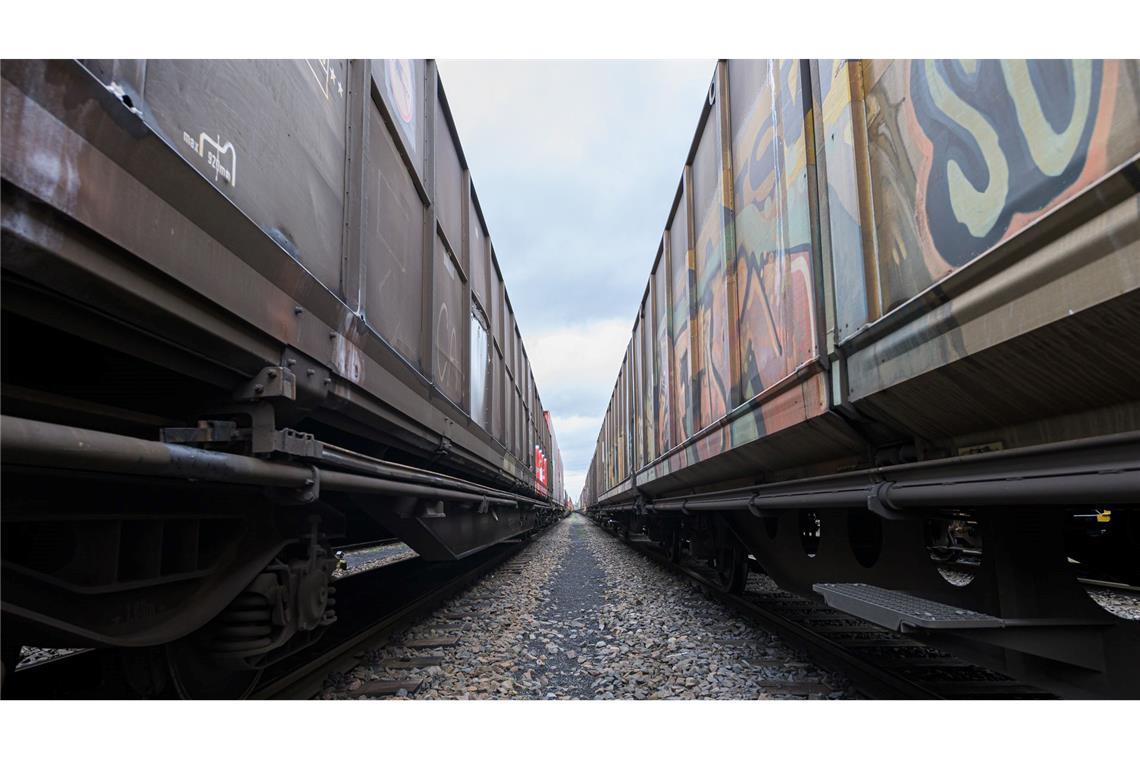 Neuer Chef von DB Cargo baut fast die Hälfte der Stellen ab