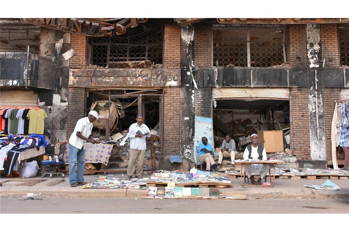 Die Hauptstadt Khartum ist wieder unter Regierungskontrolle, doch von Zerstörungen gezeichnet. (Archivbild)