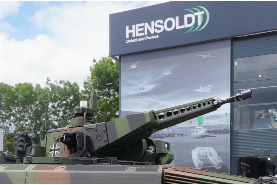 Die Hensoldt-Aktie stürzt trotz voller Auftragsbücher und neue Technologien, die für Zukunftsfantasien sorgen, weiter ab. Was dahintersteckt.