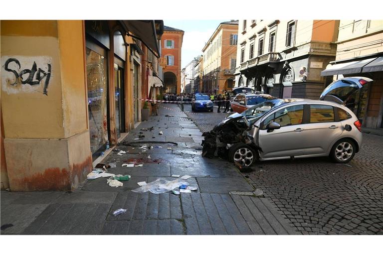 Die Hintergründe des Vorfalls in Modena sind bisher unklar.