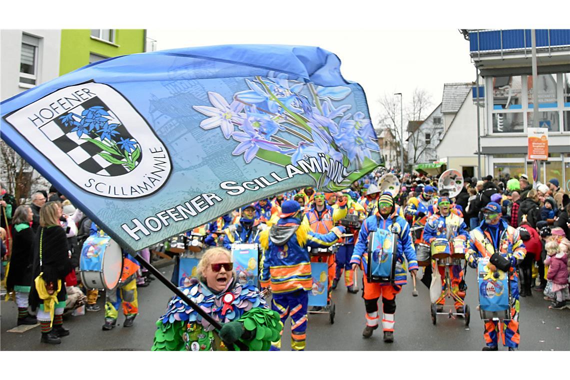 Die Hofener Scillamännle sind mit 120 Beteiligten die zahlenmäßig größte Gruppe.