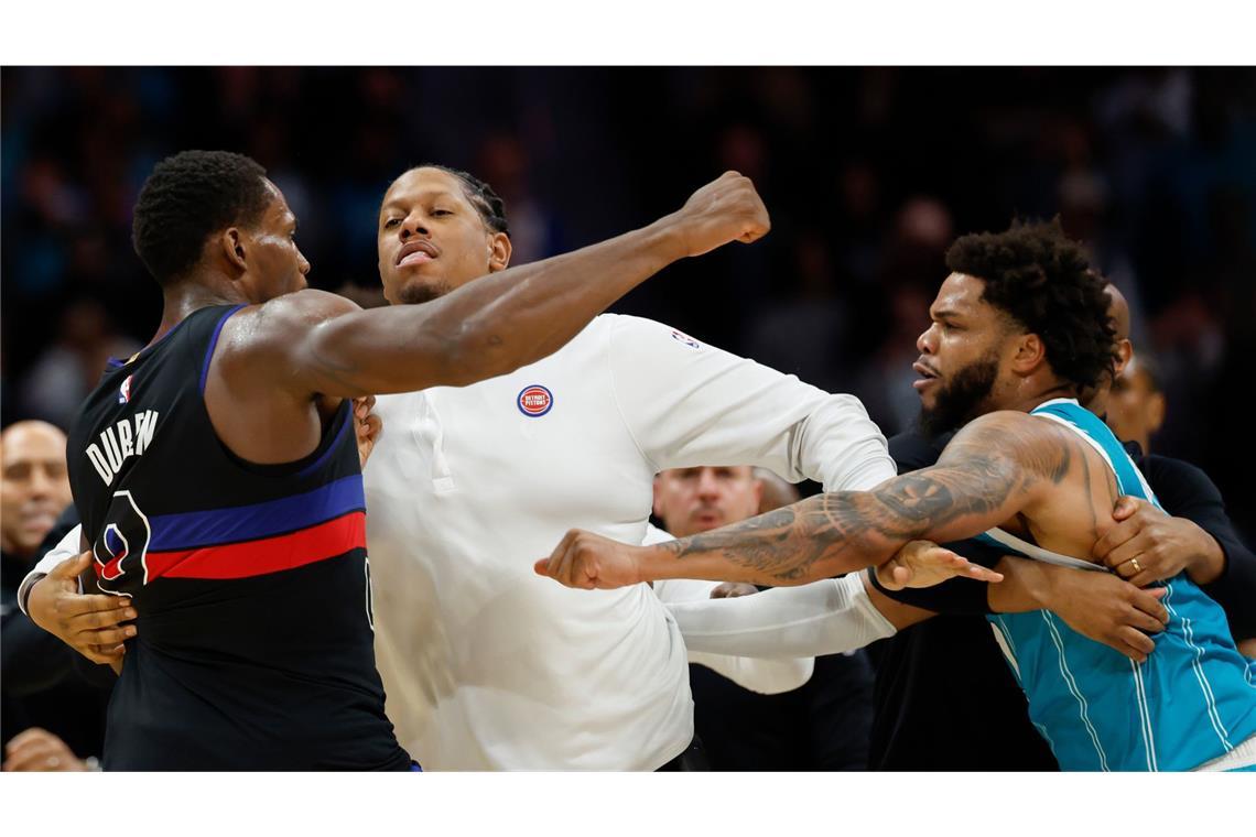 Die Hornets-Spieler Miles Bridges und Moussa Diabaté erhielten jeweils eine Vier-Spiele-Sperre. (Archivbild)