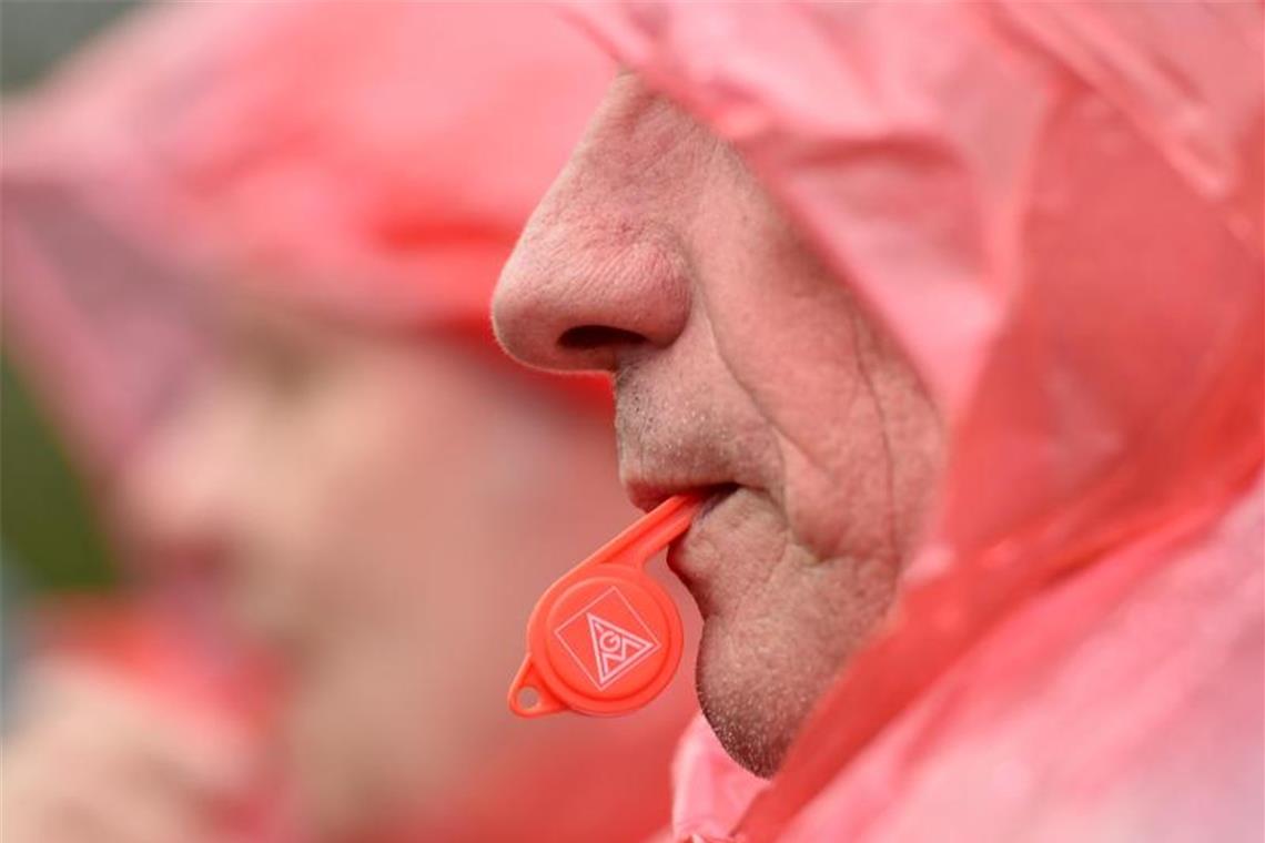 Die IG Metall hatte zu einer Kundgebung bei Mahle Gaildorf aufgerufen. Am Ende fiel die Aktion anders aus als geplant. Symbolfoto: Caroline Seidel