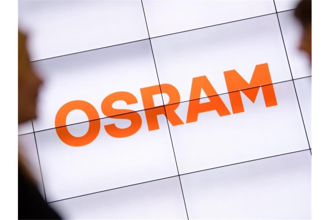 Bieterkampf um Osram: AMS erhöht Gebot Die IG Metall lehnt eine Übernahme von Osram durch die kleinere, hoch verschuldete AMS strikt ab. Sie warnt, schon die Bieterschlacht gefährde Arbeitsplätze. Foto: Matthias Balk