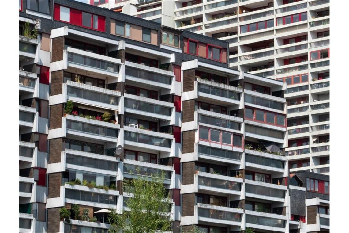 Immobilienpreise steigen trotz Corona-Krise weiter Die Immobilienpreise steigen in Deutschland auch während der Krise weiter. Foto: Hilal Özcan/dpa
