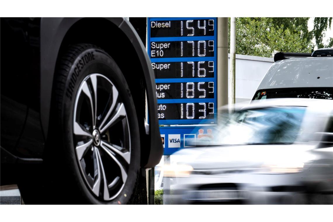 Die Inflationsrate ohne die stark schwankenden Preise für Lebensmittel und Energie hält sich hartnäckig erhöht.