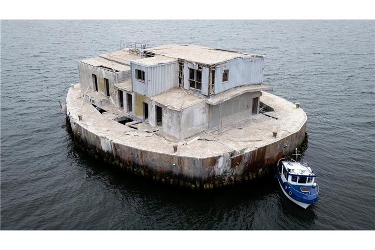 Die Insel "Ostervilm" im Greifswalder Bodden ist in Hamburg versteigert worden.