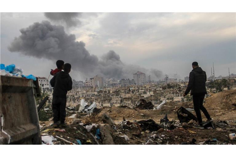 Die israelische Armee greift weiterhin im Gazastreifen an. (Archivbild)