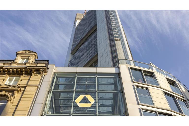 Die italienische Großbank Unicredit will die Commerzbank kaufen.