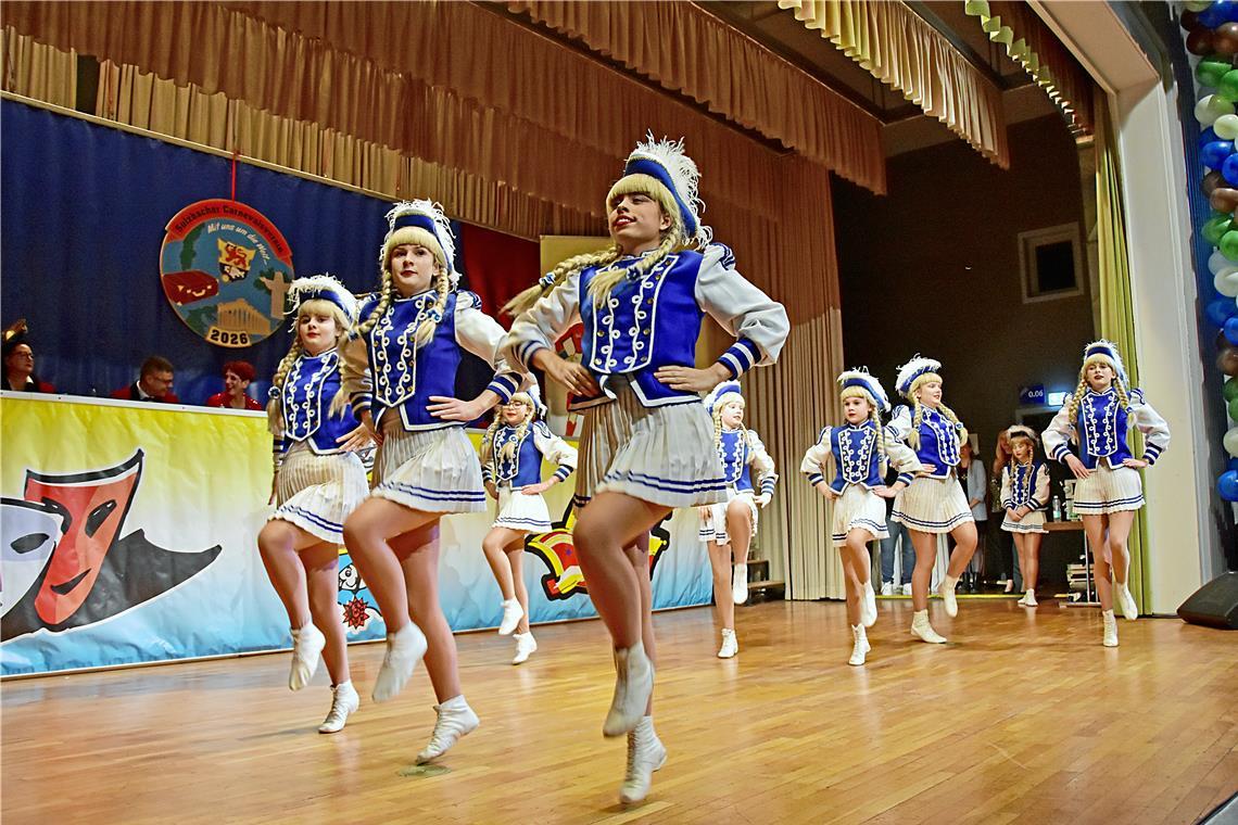 Die junge Garde zeigte eindrucksvolle Leistungen bei der Prunk- und Elferratssitzung.