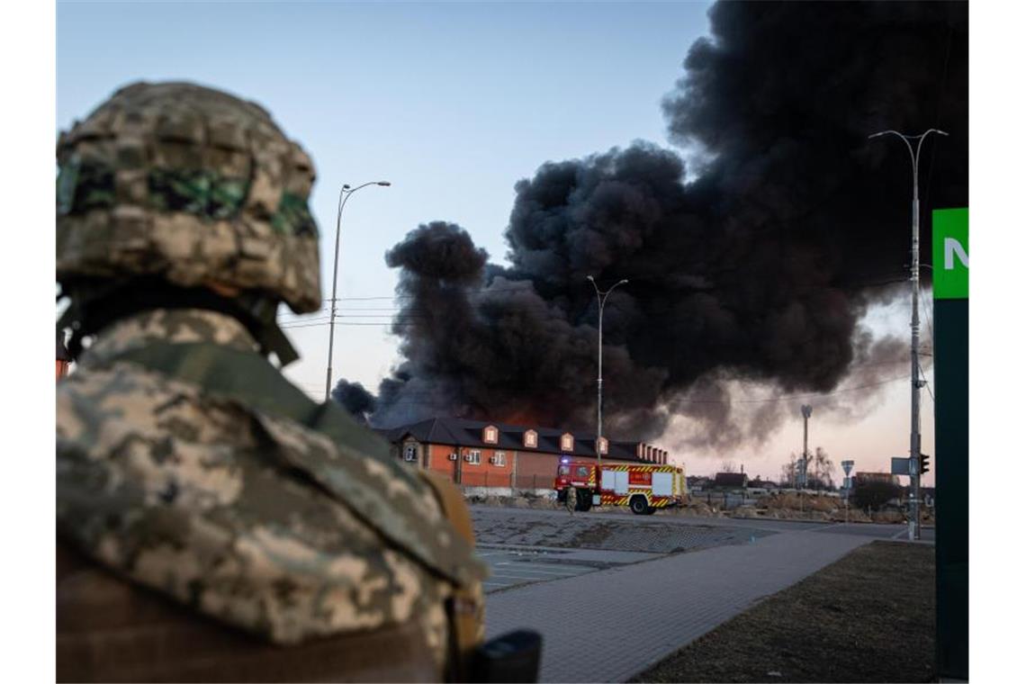 Krieg in der Ukraine: Das ist die aktuelle Lage Die Kämpfe zwischen dem ukrainischen Militär und den russischen Truppen gehen weiter. Foto: Alex Chan Tsz Yuk/SOPA Images via ZUMA Press Wire/dpa
