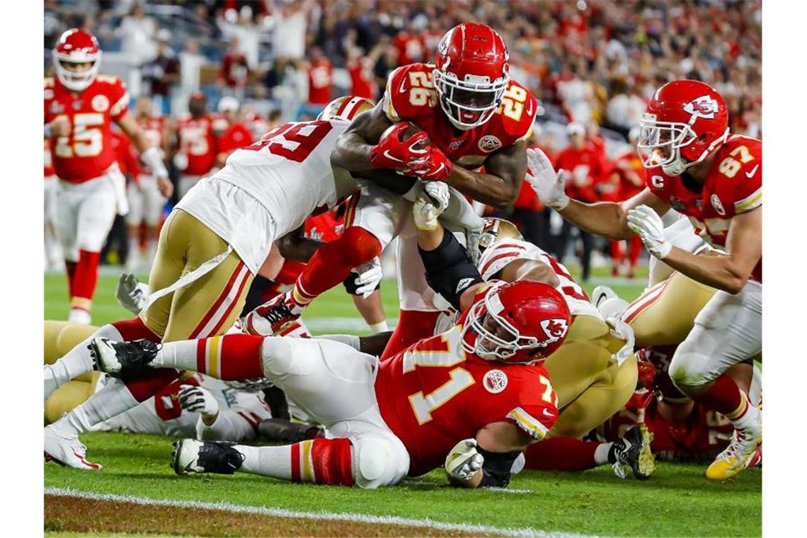Erster NFL-Profi verzichtet auf neue Saison Die Kansas City Chiefs müssen zum NFL-Auftakt ohne Laurent Duvernay-Tardif auskommen. Foto: Charles Trainor Jr/TNS via ZUMA Wire/dpa