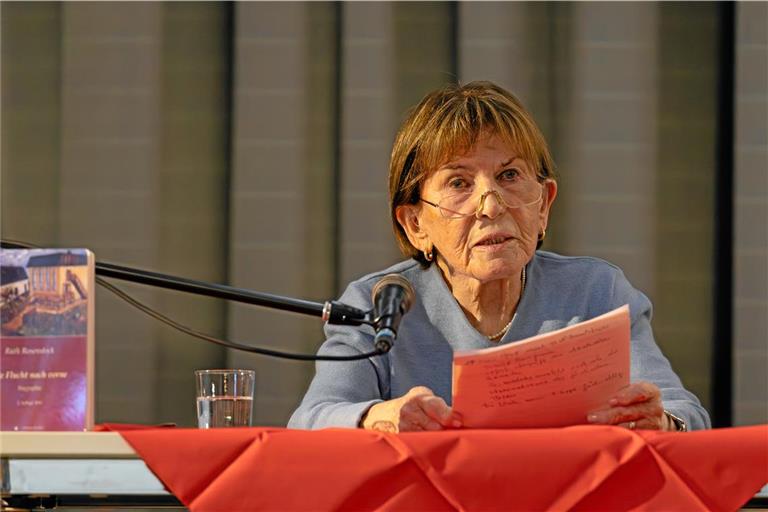 Die Kapitel aus Ruth Michel-Rosenstocks Leben hinterlassen bei den Schülerinnen und Schülern großen Eindruck. Foto: Alexander Becher