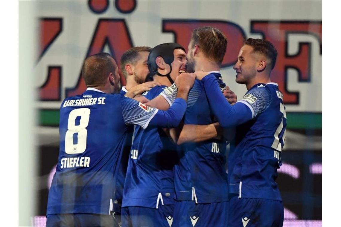 Karlsruher SC beendet Schwächephase: 4:1 gegen Regensburg