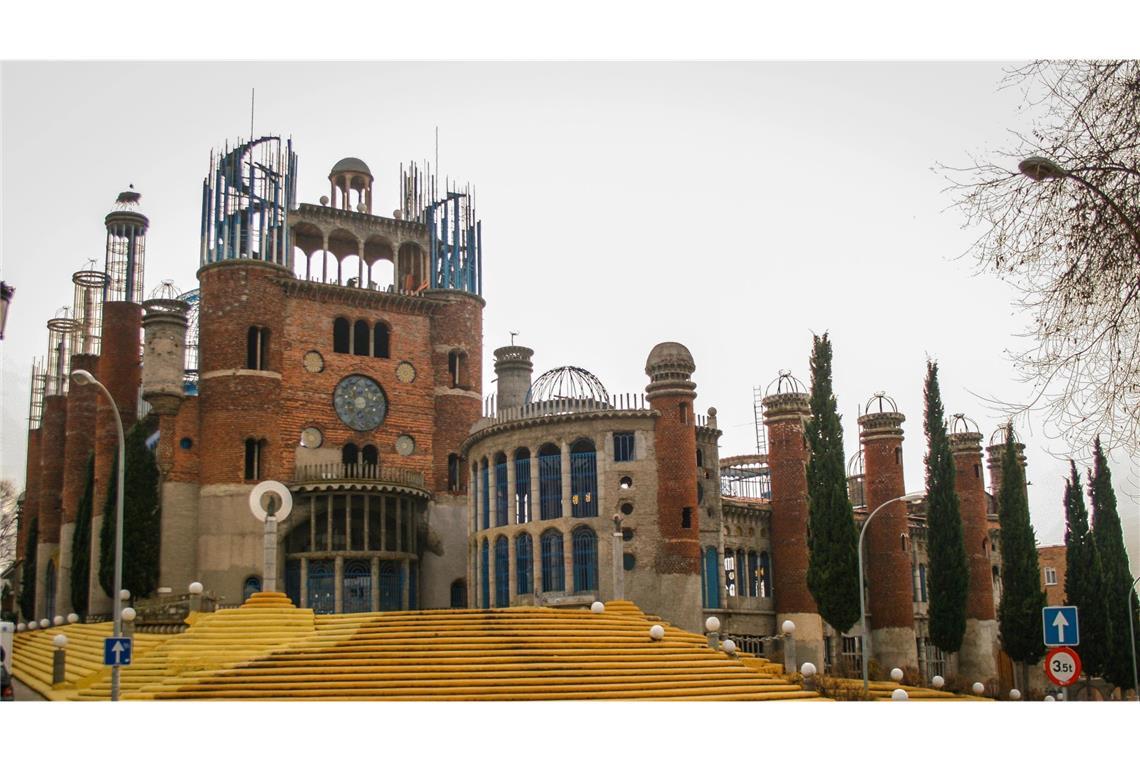Kathedrale, Basilika, Dom, Münster: Was sind die Unterschiede Die „Kathedrale aus Müll“ von Justo Gallego Martinez in Mejorada del Campo vor den Toren Madrids.