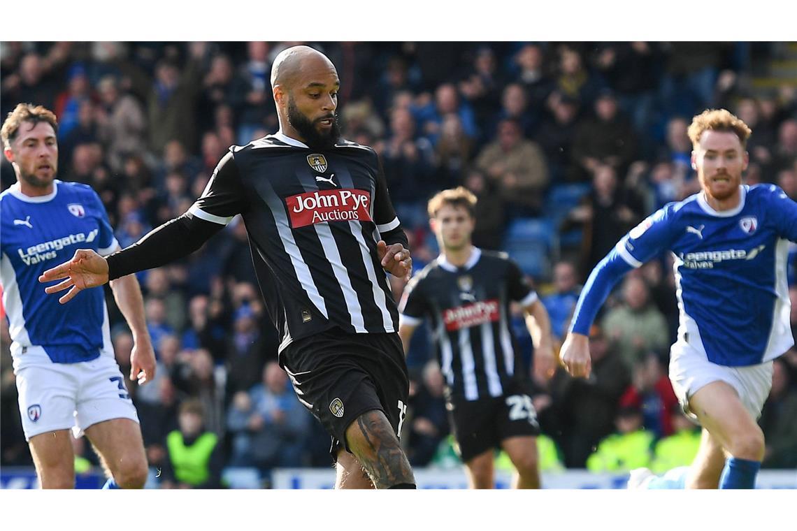 Stadionjubiläum – Englischer Viertligist kommt auf die Waldau Die Kickers empfangen Notts County FC zu einem Vorbereitungsspiel auf der Waldau.
Foto:IMAGO / Rene Traut