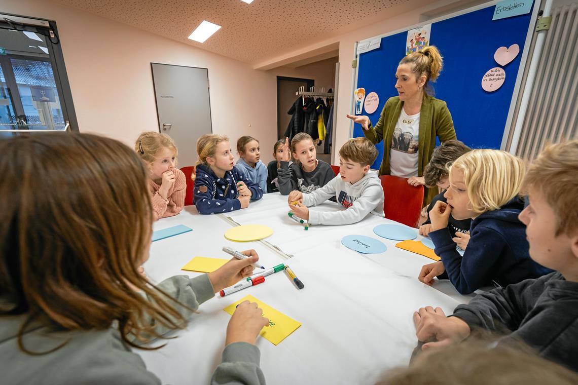 Die Kinder gehen engagiert an ihren „Kidstreff“ heran. Bei einer Kinderversammlung im Februar sammelten sie bereits Ideen. Nun berät der Gemeinderat über die konkrete Umsetzung. Archivfoto: Alexander Becher