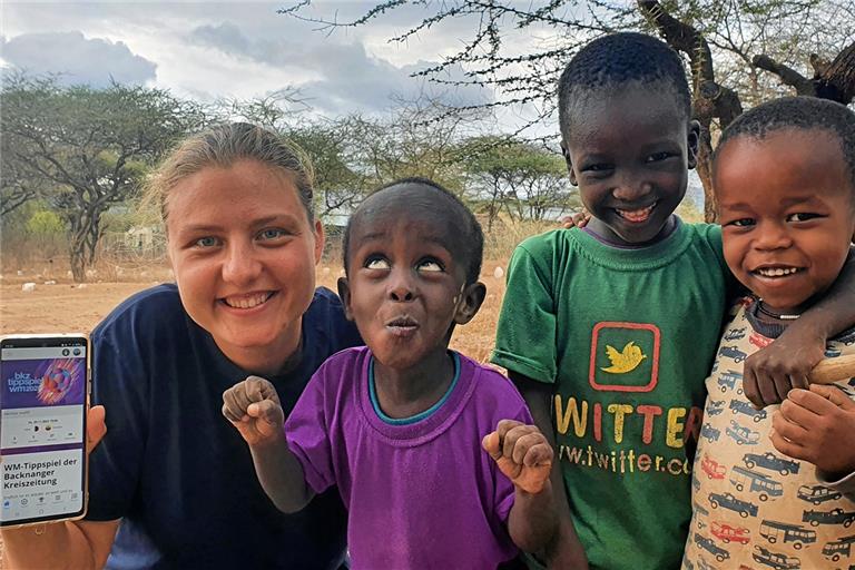 Die Kirchbergerin Saskia Bärlin tippt auch aus Tansania bei ihrem Freiwilligen Sozialen Jahr mit. Foto: privat