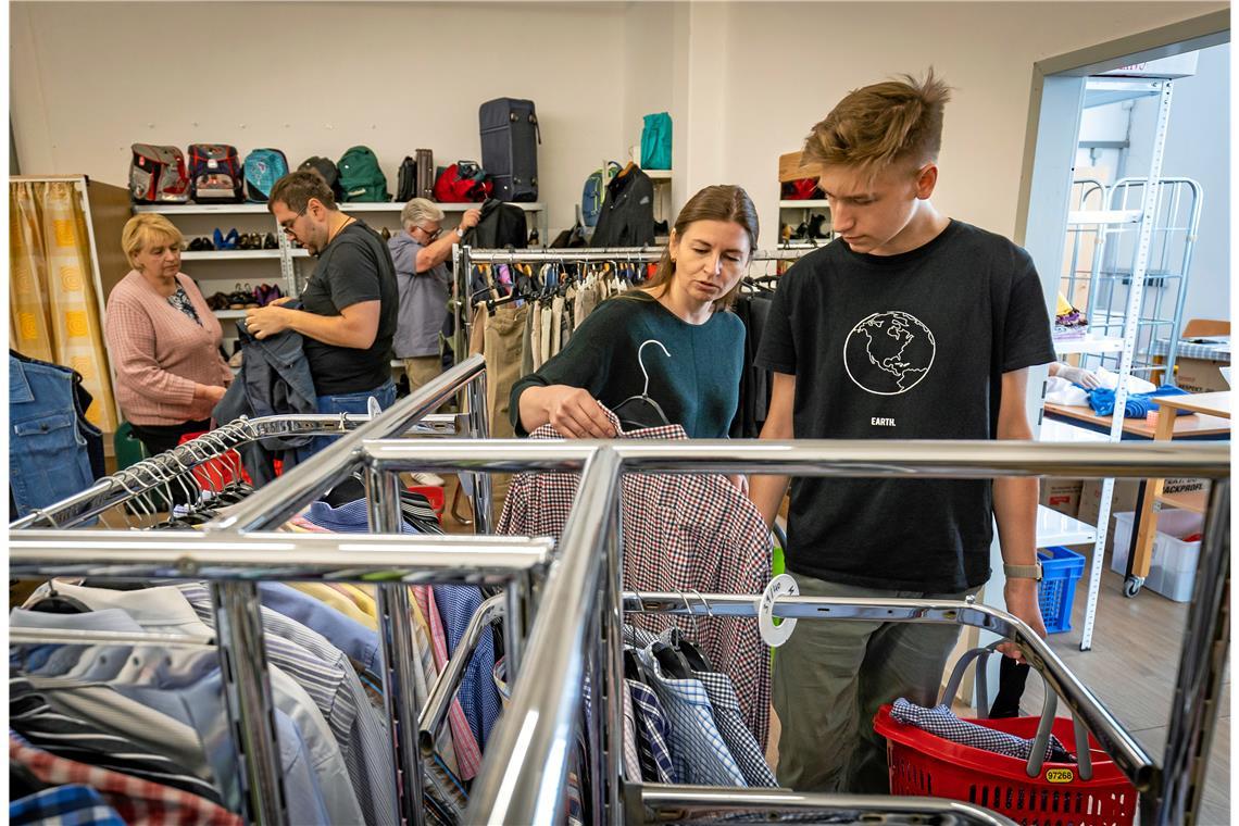 Die Kleiderhalle des DRK-Ortsverein Backnang bietet bedürftigen Bürgerinnen und Bürgern die Versorgung mit gespendeten Kleidungsstücken an. Archivfoto: Alexander Becher