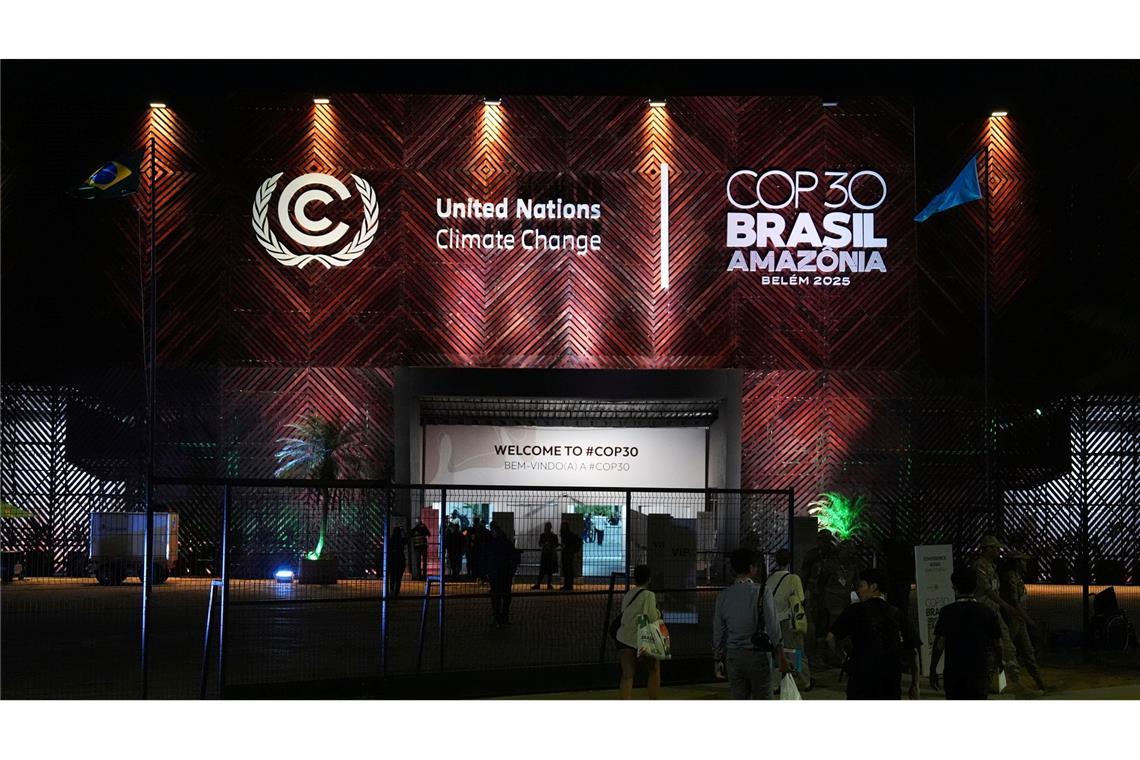 Die Klimakonferenz läuft bereits seit zwei Wochen - und trotzdem brauchen die Verhandelnden noch mehr Zeit.